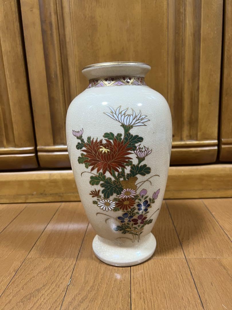 骨董品　薩摩花瓶 Yahoo!オークション -「白薩摩 花瓶」(薩摩) (日本の陶磁)の落札